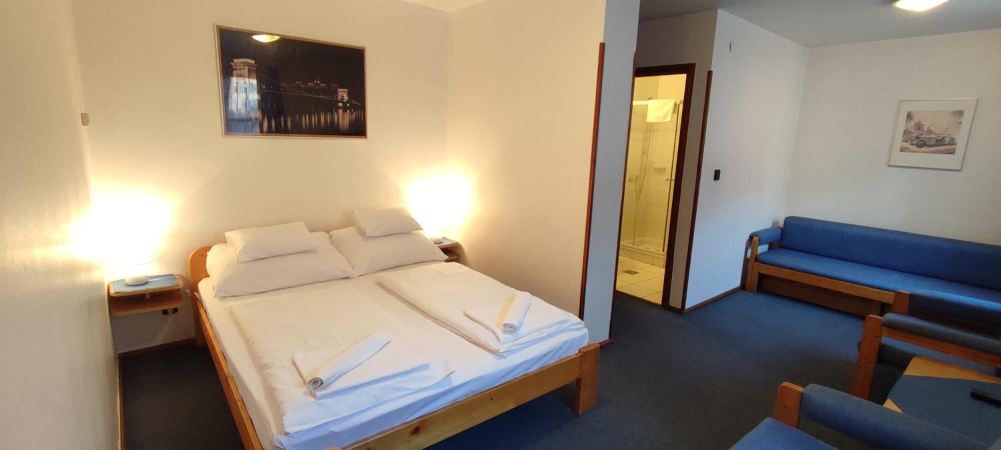 Hotel Adler Panzio Budaörs Exteriér fotografie